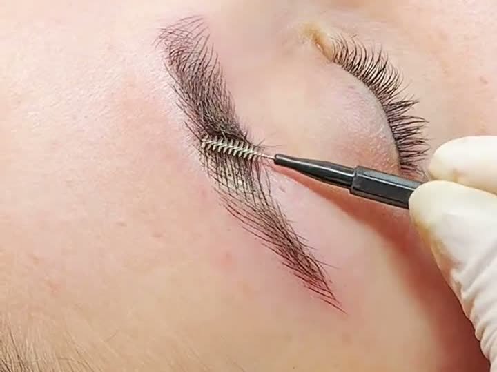 Microblading en MakeupMe Studio Barranquilla